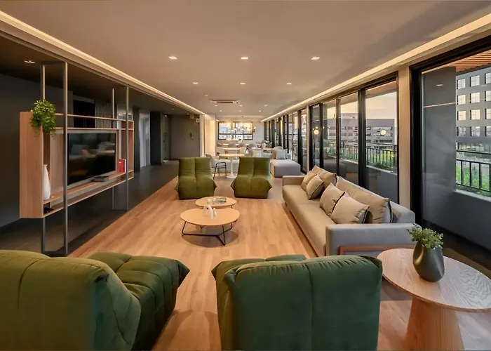 Novíssimo: Go Carlos Gomes - Infra Estrutura E Vista Espetacular! Apartamento